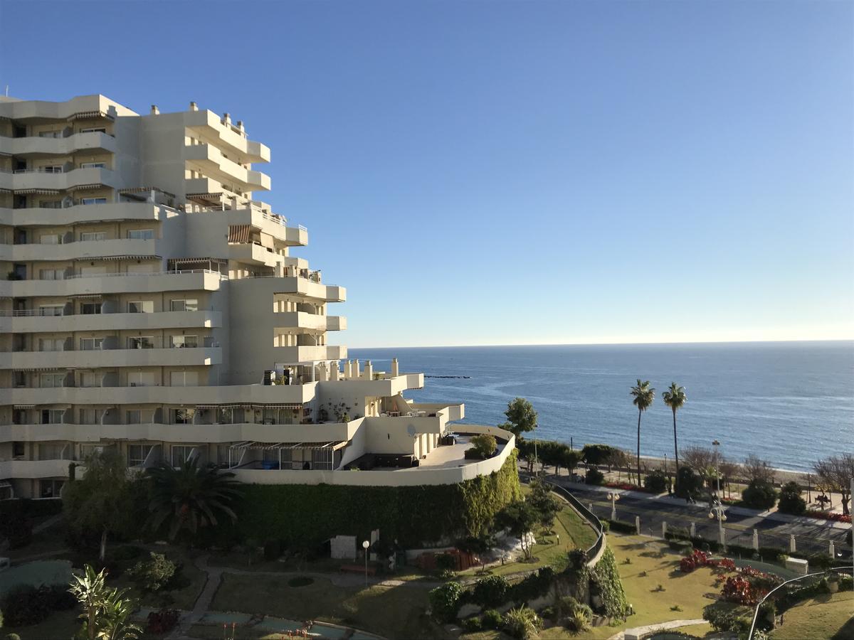 Estudios Y Apartamentos Benal Beach Benalmádena Exteriör bild