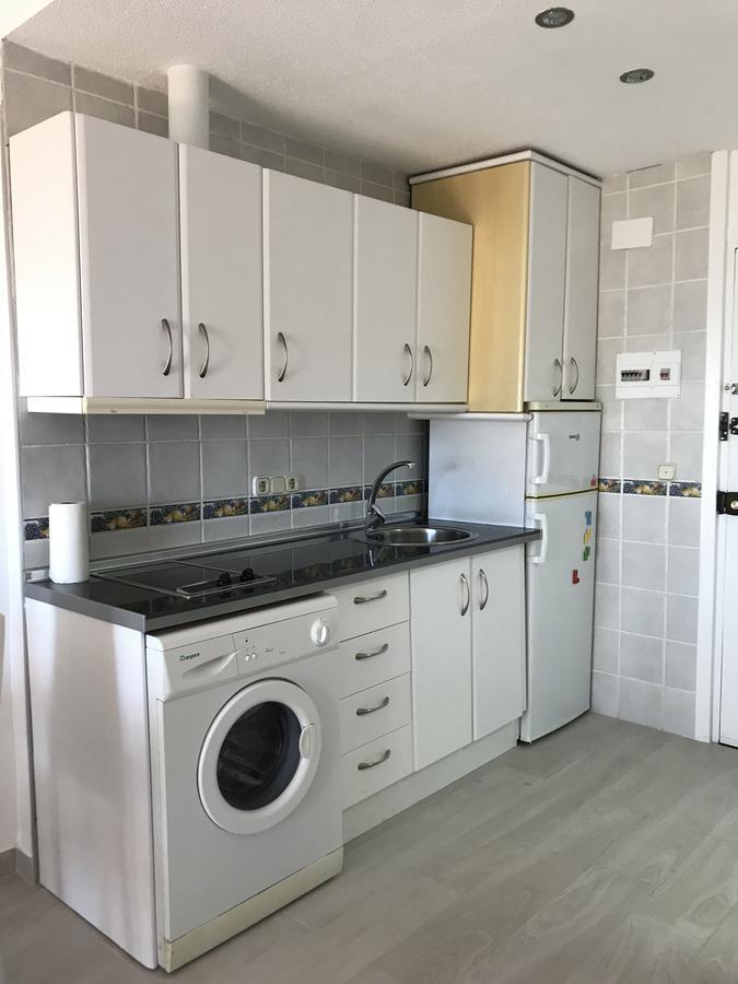 Estudios Y Apartamentos Benal Beach Benalmádena Exteriör bild