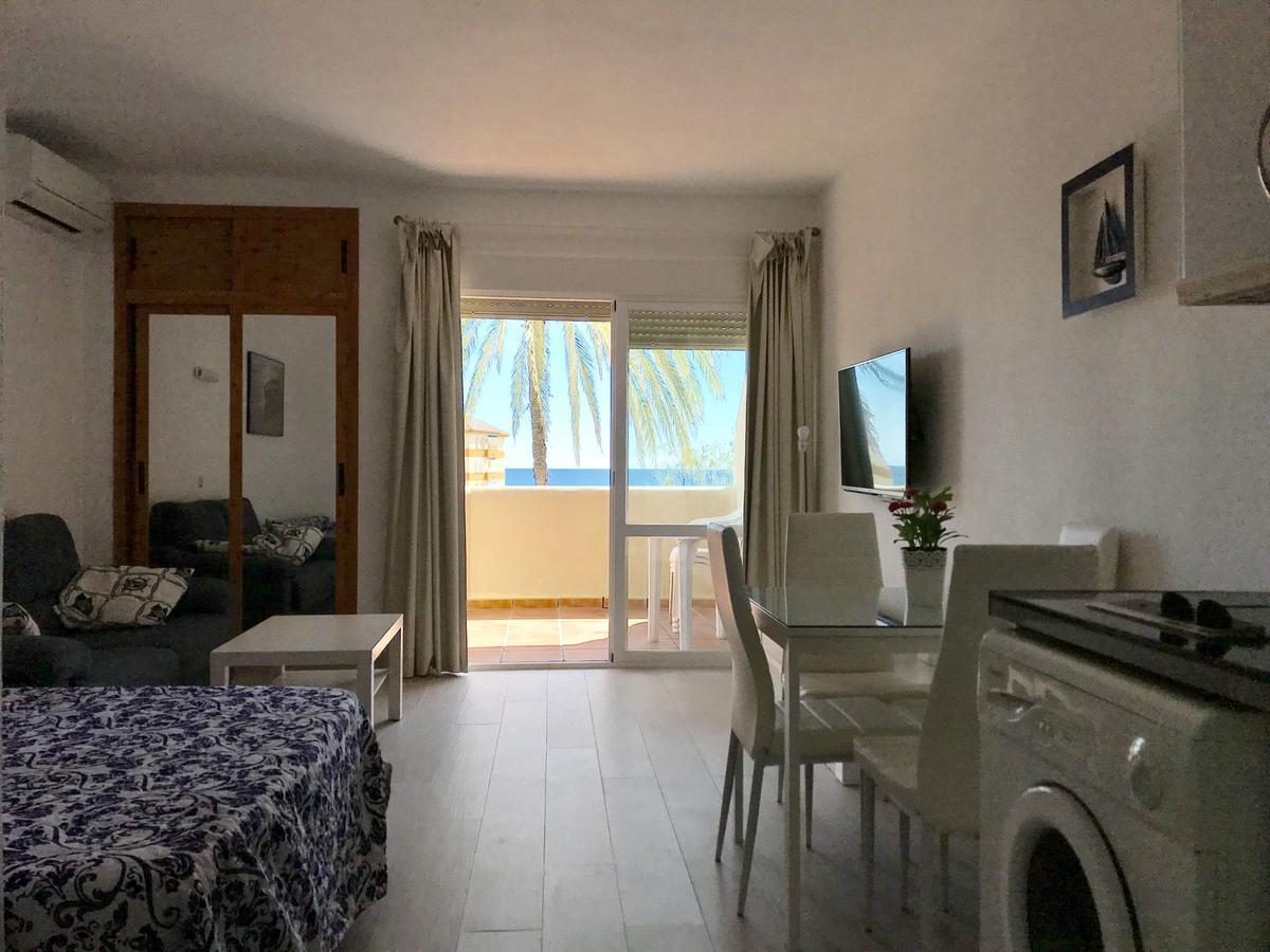Estudios Y Apartamentos Benal Beach Benalmádena Exteriör bild